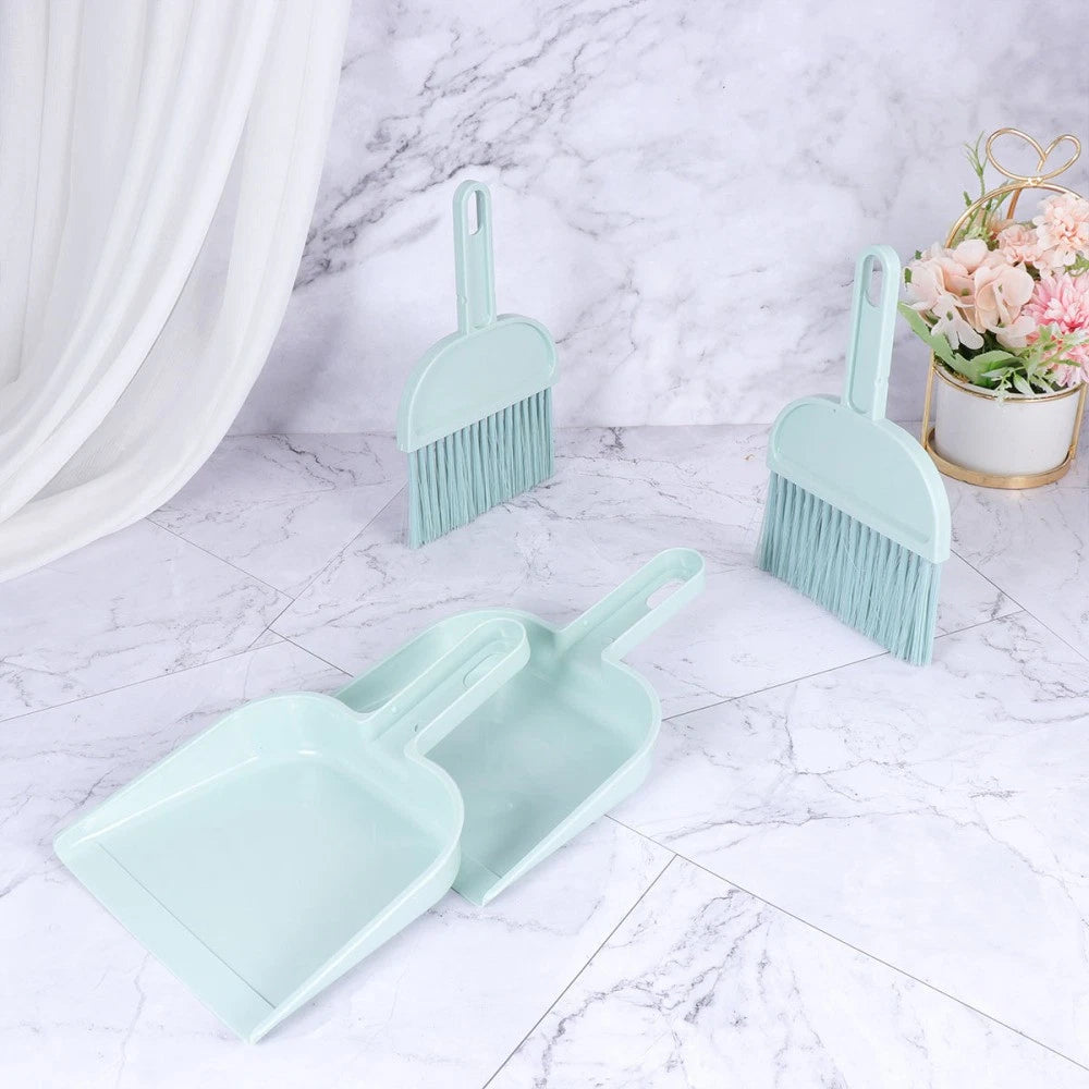 6 Sets Reptile Mini Broom Dustpan Set Pet Cleaning Tool Supplies (Blue)