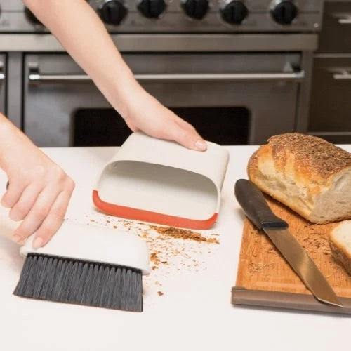 OXO Good Grips Little Dustpan and Brush Set Red
